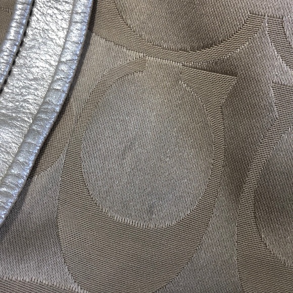 Coach Gold Signature Bag - Picture 6 of 7